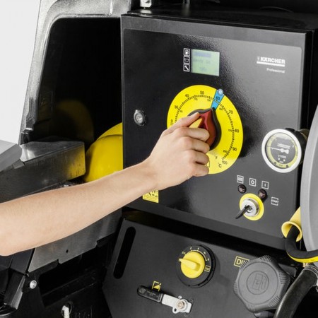 Karcher HDS 17/20 De Tr1 Trailer Hot Water Pressure Washer | 1.524-952.2